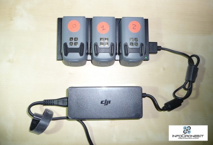 Set 2 Batterie E Caricabatterie USB Per Drone I9