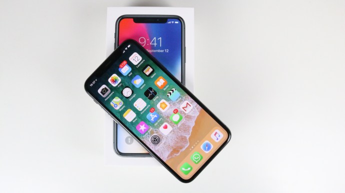 unboxing Apple iPhone X recensione