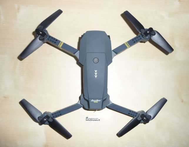 caratteristiche tecniche Eachine e58- drone clone dji mavic pro