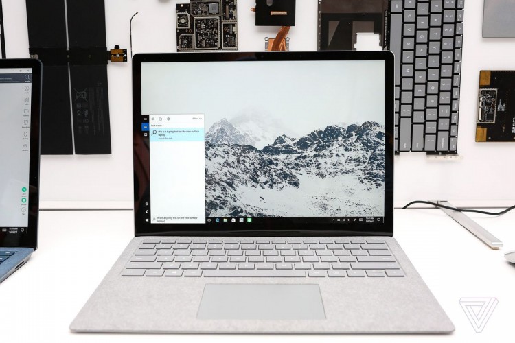 Surface Laptop 2 con nuovi processori