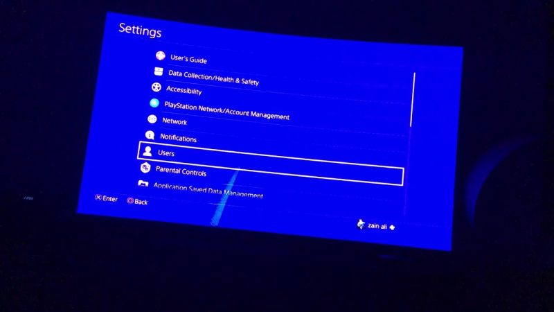 come mettere la password alla PS4 1