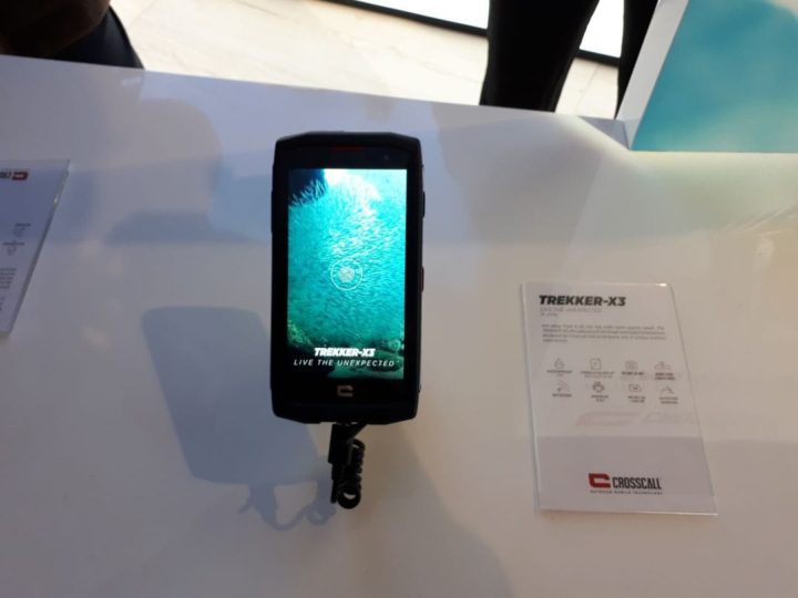 Crosscall Trekker X3, lo smartphone più resistente al mondo nuovo smartphone crosscall trekker x3 amazon