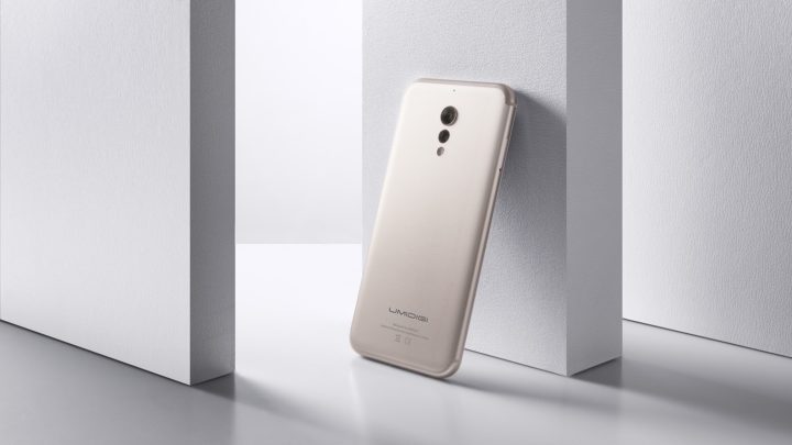 Un design simmetrico per Umidigi S Umidigi S
