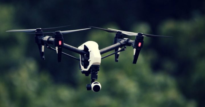 Batterie Drone in Aereo. Regolamento Compagnie Aeree Batterie Drone in Aereo. Regolamento Compagnie Aeree