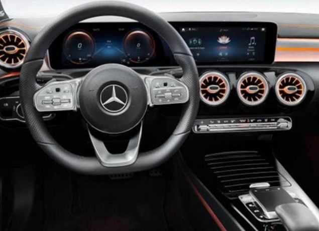 Mercedes CLA 2019-interni