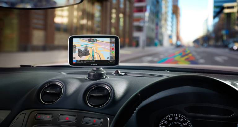 TomTom GO Premium: il navigatore migliore sul mercato | InfoDrones.It