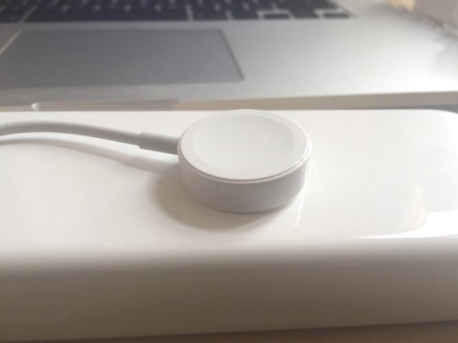 come caricare apple watch -2