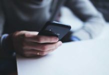 L’uso dello smartphone non aumenta il rischio di tumore: lo dice la scienza smartphone tumori