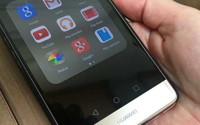 dove si mette la sim huawei-2