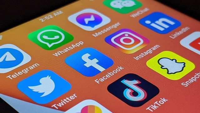 Come creare contenuti per i social media con Gemini Come creare contenuti per i social media con Gemini